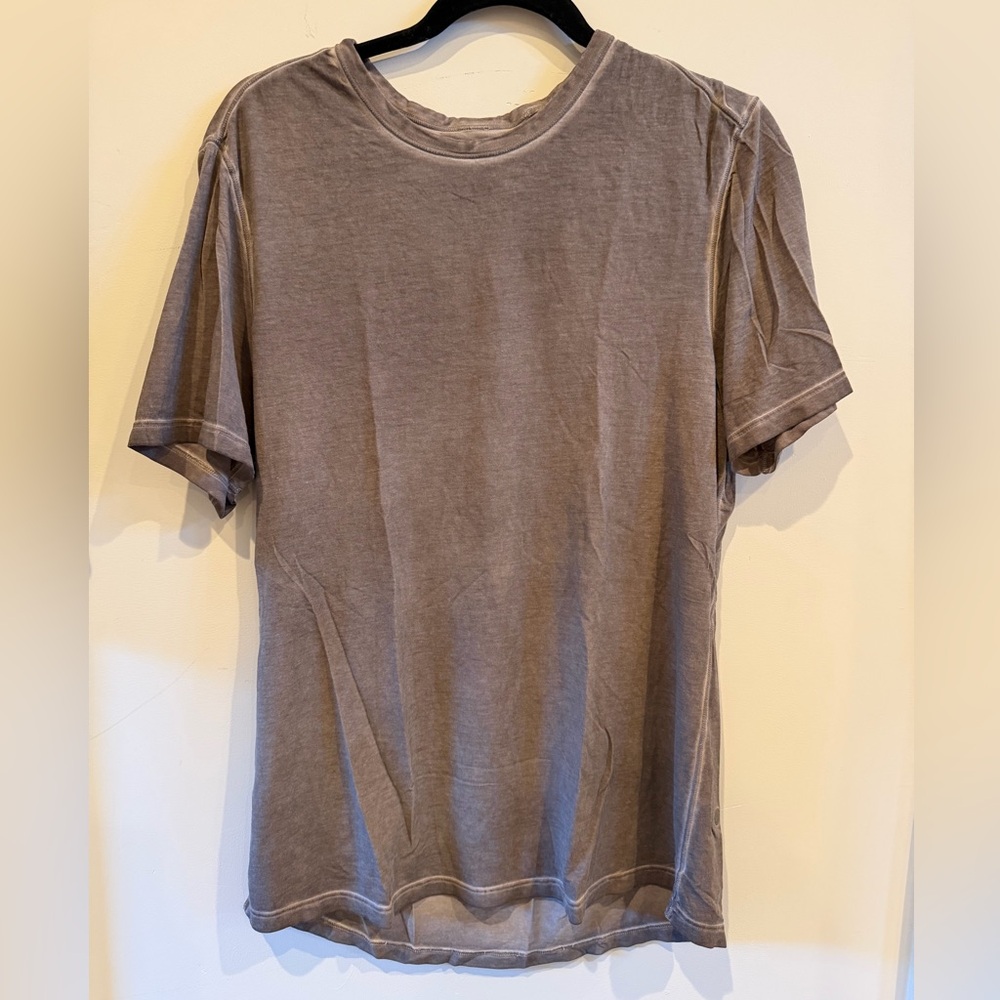 GUC Lululemon tshirt